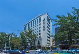 四川综合手术床生产厂家